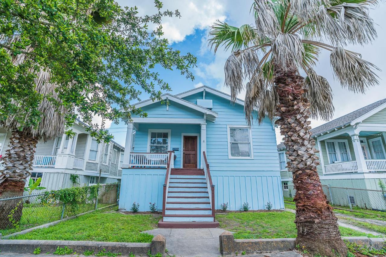 Uptown Cottage Newly Updated Home Near The Strand Galveston Harbor And Utmb Exteriör bild